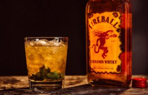 Fireball Cinnamon&Whisky Flavour Liqueur 0,7l